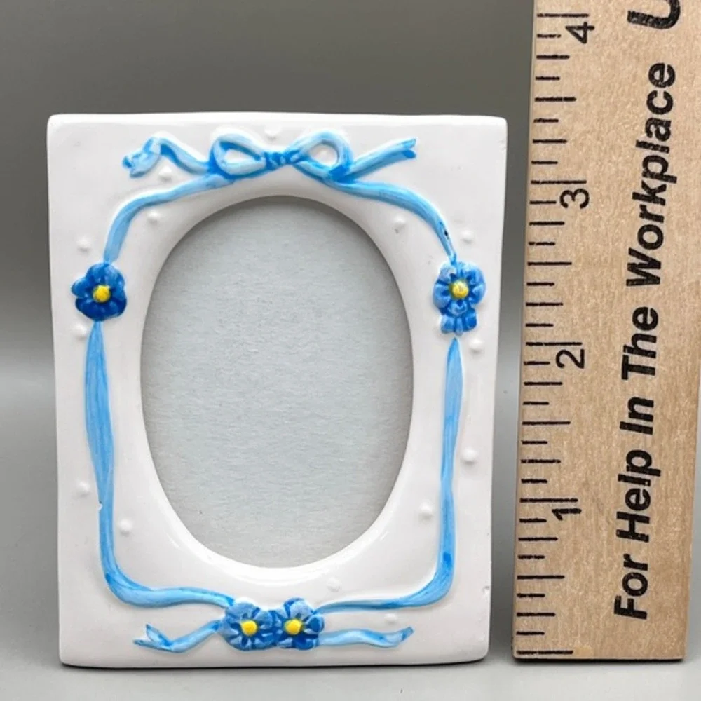 VTG Lillian Vernon Blue Floral Bow Porcelain Small Picture‎ Frame- 2.75